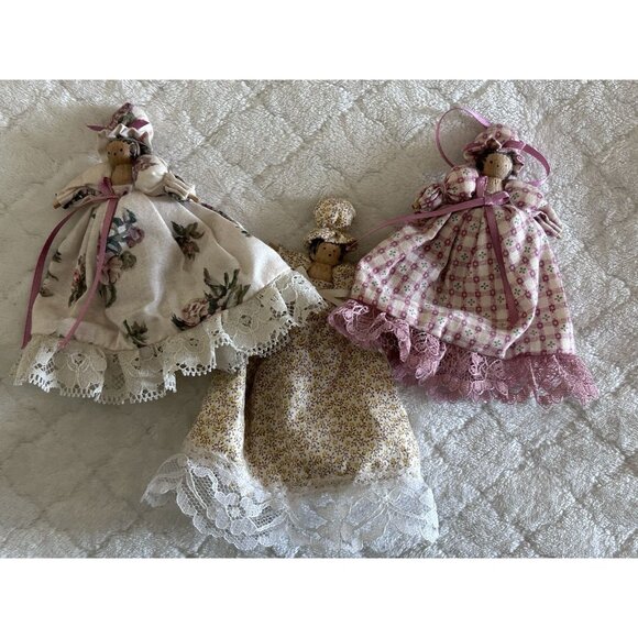 Vintage Set of 3 Handmade Wooden Clothespin Cloth Dolls Handpainted Faces - Picture 1 of 8